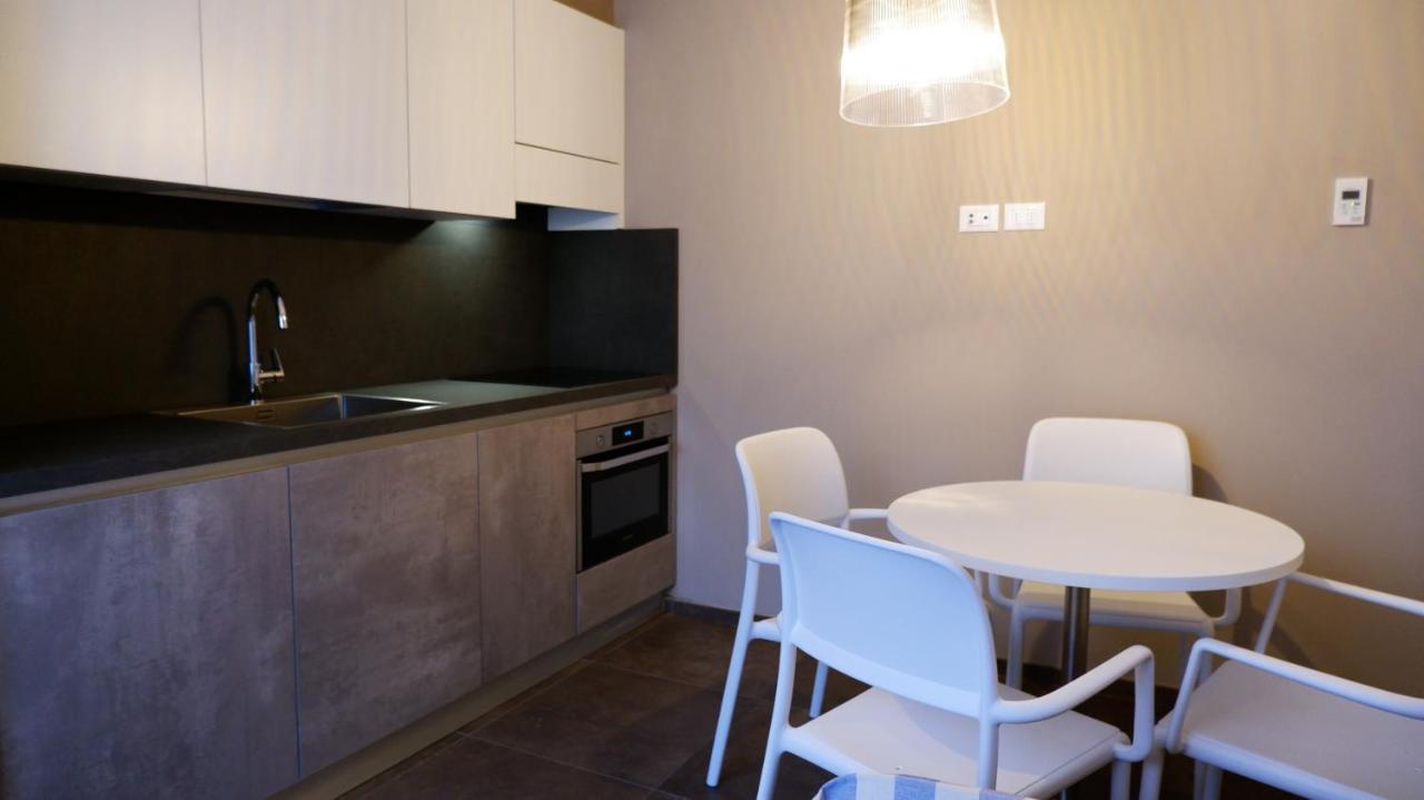 Pianomare Riviera Apartments And Rooms Imperia Dış mekan fotoğraf